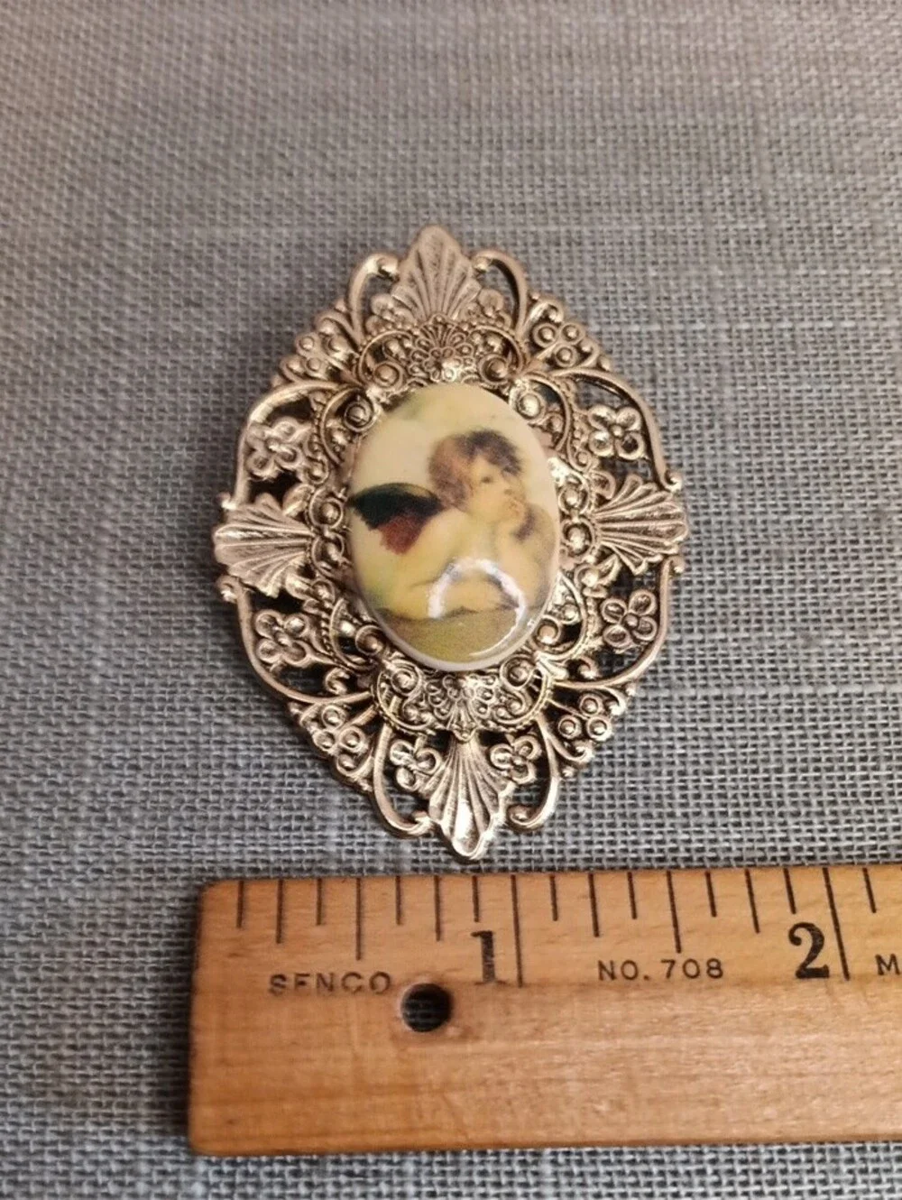 Vintage Gold Filigree Angel Cameo Brooch